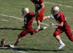 华体会官网|U23新星闪耀绿茵场，一道光芒能否引领中国足球走向复兴？