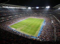 华体会体育_法国杯焦点对决，巴黎圣日耳曼与巴黎FC的悬殊较量，赛前分析与展望