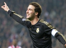 华体会_樊振东德甲再下一城！全场最佳球员的背后故事与技术解析