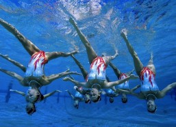 华体会体育：斯图尔特篮板抢位推搡申京引爆冲突，技术犯规成比赛转折点