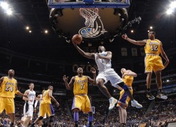 华体会：巴塞罗那惊险取胜，战术风格转型信号愈发清晰